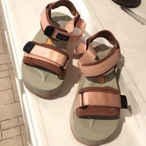 Suicoke awesome quality sandals